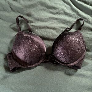 Victoria’s Secret bombshell bra 32A